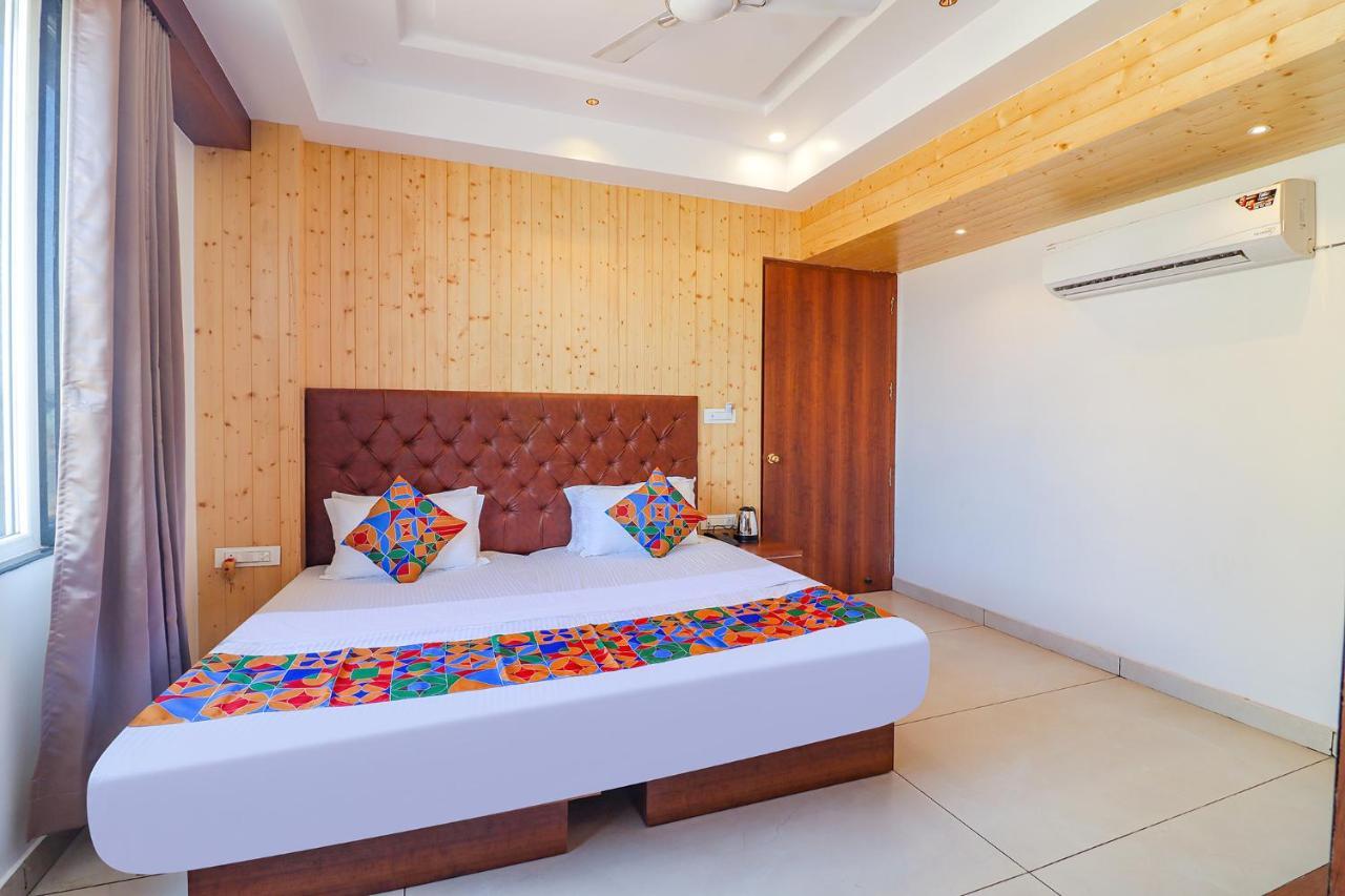 Fabhotel Grand Arya Patna  Eksteriør bilde